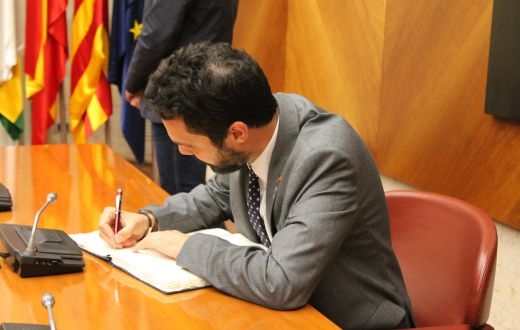 Pleno en el Parlament catalán