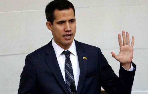 Juan Guaidó se autoproclama presidente interino de Venezuela