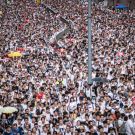 Sigue la violencia en Hong Kong