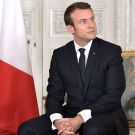 Macron renunciará a su pensión